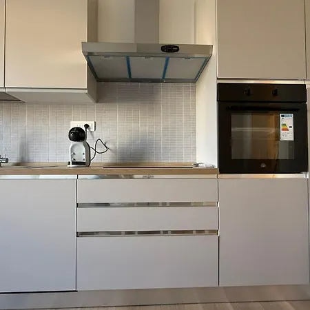 Free Parking & Wi-fi - Near The Station La Spezia