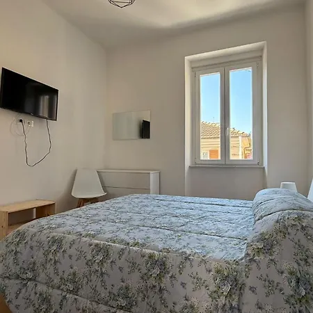 Free Parking & Wi-fi - Near The Station La Spezia
